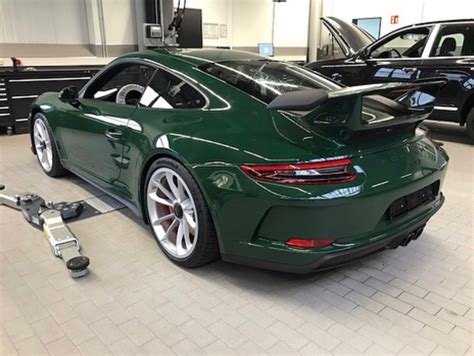 Porsche 9912 Gt3 Painted In Paint To Sample British Racing Green Photo