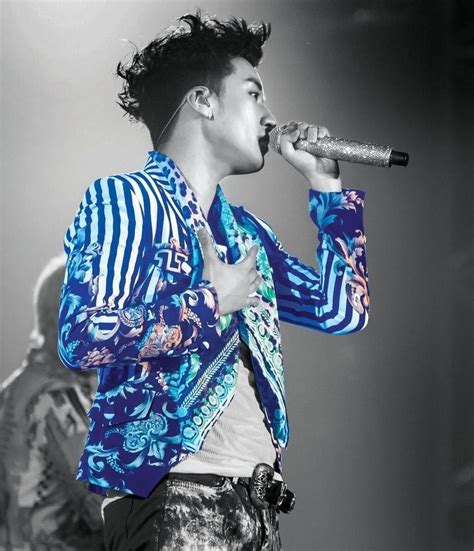 Seungri from bigbang takes you through the main points of the dance for fantastic baby from bigbang's 5th mini album 'alive'. Seungri, Lee Seunghyun | Seungri, Bigbang, Bigbang alive