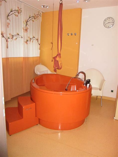 But did you know that home bathtubs are often an. I like the tub but not the orange | Labor and Delivery ...