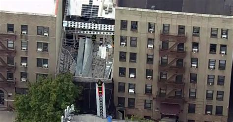 Worker Killed 5 Others Injured When Building Under Construction Collapses In The Bronx Cbs