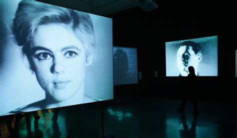 Andy Warhol En Séries Au Musée Dart Moderne De La Ville De Paris