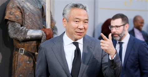 Another Giant Falls Warner Bros Ceo In Trouble For Offering Roles In