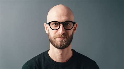 Glasses For Bald Men In 2020 With Images Bald Men Round Face