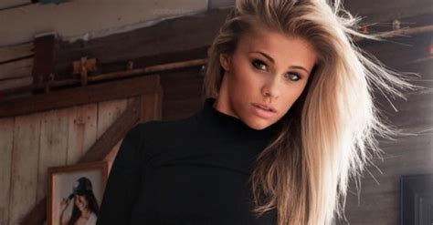 Ufc Star Paige Vanzant Keeps Sharing Clever Nude Photos On Instagram Maxim