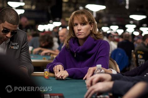 It was grim, but she was determined to make the football team on her own terms. HEATHER SUE MERCER | NEW YORK, NY, UNITED STATES | WSOP.com