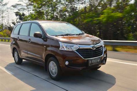 Indonesia September 2015 Toyota Avanza Resumes Ultra Domination Best