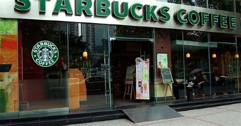 Starbucks Takes Huge Leaps Into Chinese Coffee Market