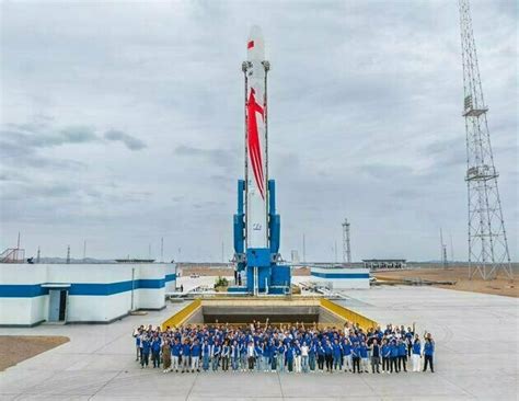 China Launches World S First Methane Powered Rocket Beating Spacex