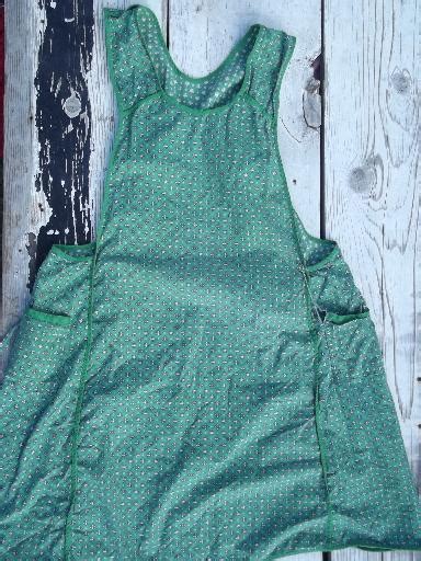 vintage 1940s 50s cotton print fabric pinafore aprons bib apron lot