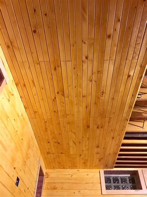 How to plank a popcorn ceiling the easy way with wood planks. Started ceiling with knotty pine boards 🙈 | Knotty pine ...