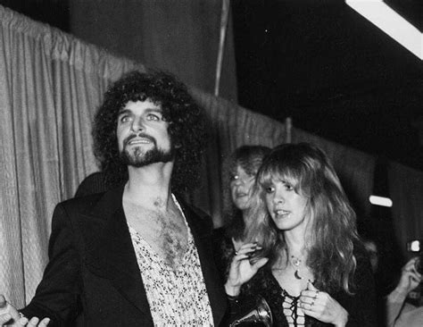 Apr 02, 2021 · stevie nicks and lindsey buckingham of fleetwood mac take the stage in 2013. Pin on Legendary