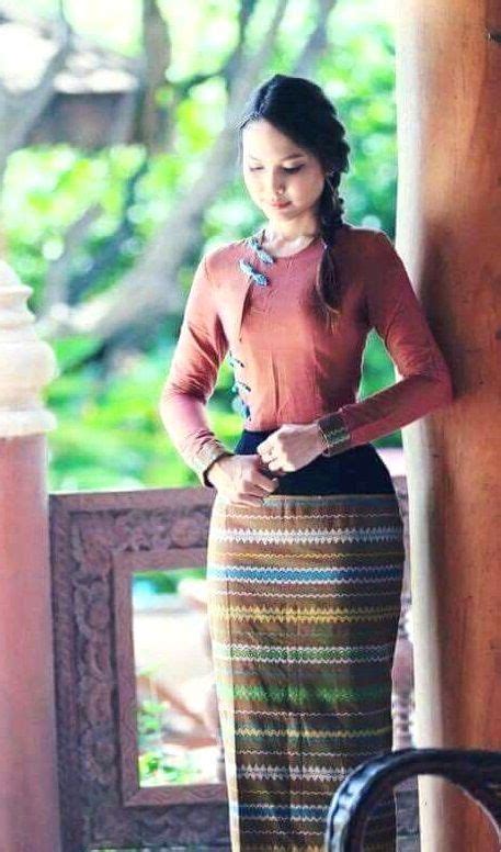 Collection by nai thi • last updated 10 weeks ago. 107 best images about myanmar fashion on Pinterest ...