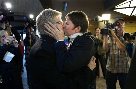 Gay Couples In Utah Surprised But Glad Rush To Marry After Ruling