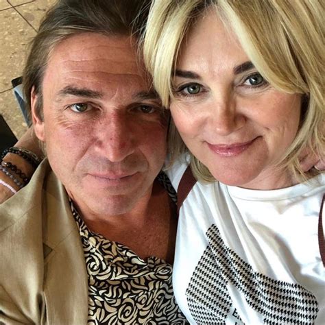 Anthea Turner 59 Engaged To Tycoon Mark Armstrong After Just Five Months Mirror Online