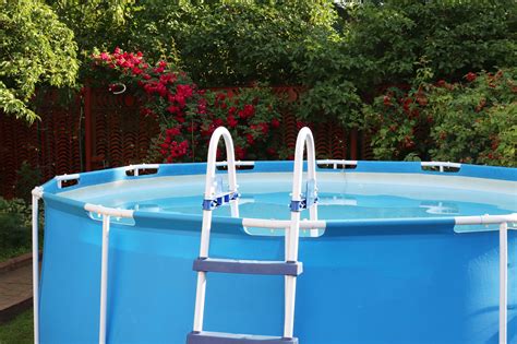 Tips For Maintaining An Above Ground Pool