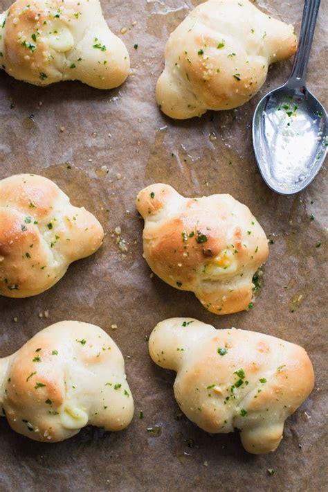 Recipe Wednesday Night Cheesy Garlic Knots — Recipes From The Kitchn