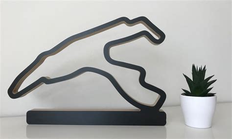 Maybe you would like to learn more about one of these? bol.com | Houten circuit Spa Francorchamps met voet