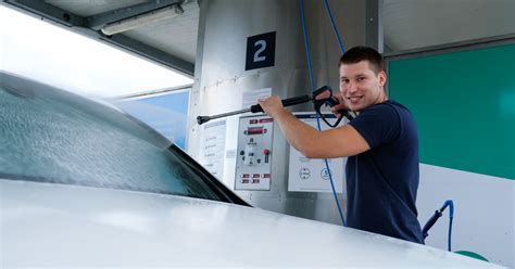 Spoznaj najbolj enostavno pranje avtomobila! | Avtoline