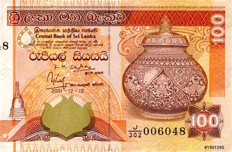 Fragment Van 100 Sri Lanka Roepa Biljet Is Nationale Valuta Stockfoto