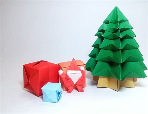An Origami Christmas Tree Rdamnthatsinteresting