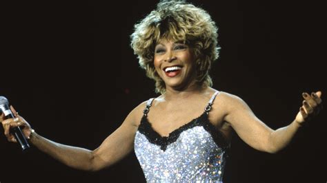 Tina Turner Jay Z Ll Cool J Are Rock And Roll Hall Of Fame Inductees