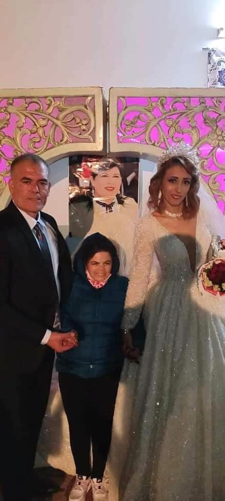أرابسك صورة عبير موسي في حفل زواج تثير الجدل صور