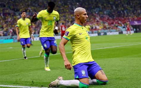 resumen del brasil vs serbia 2 0 goles qatar 2022 video mediotiempo