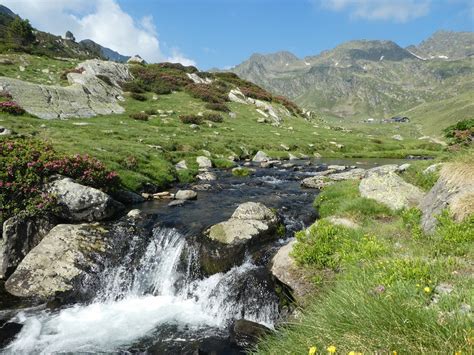 Principat d'andorra), is a sovereign landlocked microstate on the iberian peninsula, in the eastern pyrenees. Top 5 reasons why visit Andorra, what not to miss