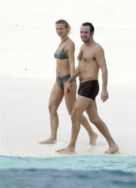 Celebrity Beach Bodies Couples Hit The Sandy Shore Photos Huffpost