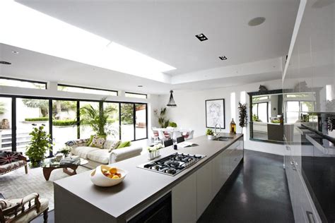 This fab kitchen is designed by candace cavanaugh interiors with a nice way of using geometric lines. Modern Victorian House in London - Decor and Style