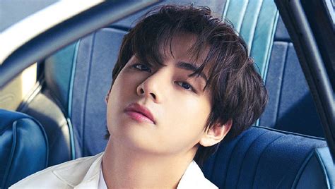 V de BTS lidera la lista de los más guapos del mundo 2021 FOTOS