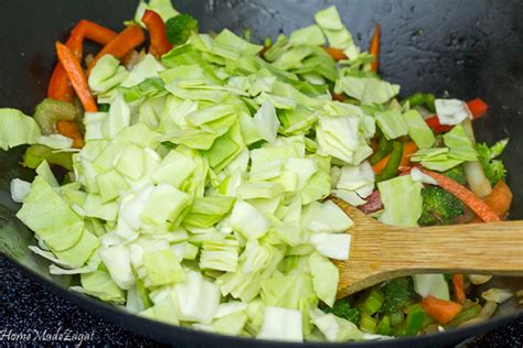 Caribbean Vegetable Lo Mein