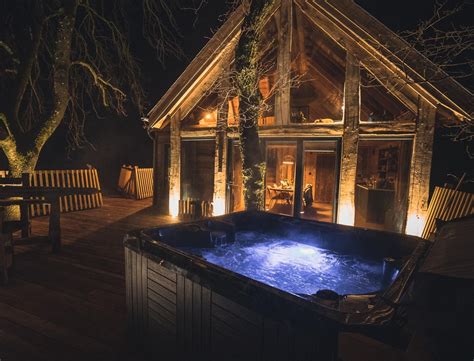 lodges with hot tubs in wales places to stay visit wales