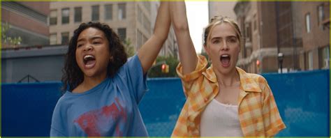 zoey deutch gets caught in massive lie in not okay trailer also starring dylan o brien