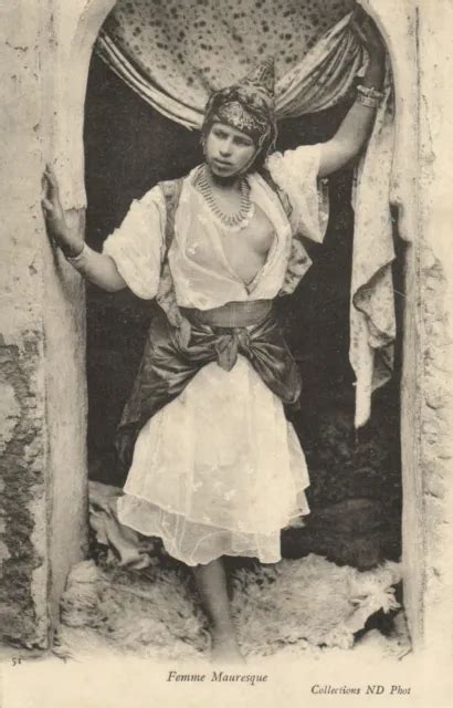 PC CPA ETHNIC NUDE FEMALE MOORISH TYPE NORTH AFRICA Vintage Postcard