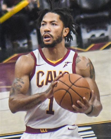 She is a model, entrepreneur, and fitness influencer. Derrick Rose 2019: Wife, net worth, tattoos, smoking & body facts - Taddlr