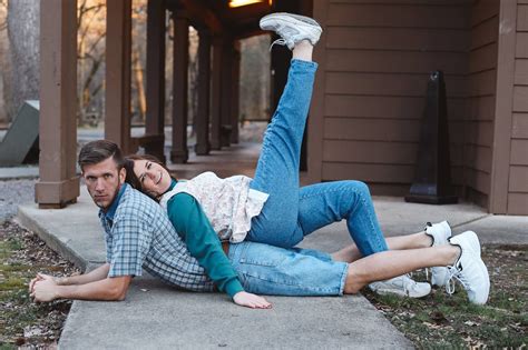 Pin By Belinda Campbell On Caitlyns Engagement Pics Masterminds Funny Engagement Photos