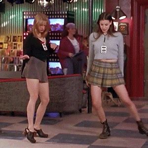 Its Years Later And Liv Tylers Empire Records Style Is Just As Cool Roupas De Filme Liv