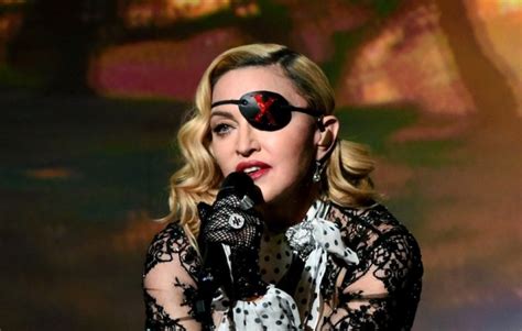 3,215 likes · 47 talking about this · 15 were here. マドンナ、62歳にして初めてタトゥーを入れたことを明かす | NME ...