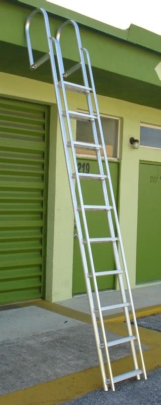 Aluminum and stainless steel ladders mount securely to any permanent dock, seawall or floating dock. Custom Aluminum Ladders - Atlantic Aluminum Marine