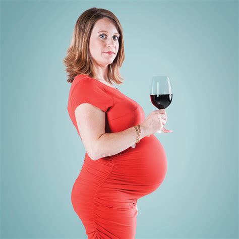 Should Women Drink Alcohol While Pregnant