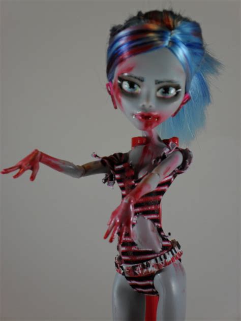 Life Is Peachy Custom Ooak Monster High Ghoulia Zombie Doll