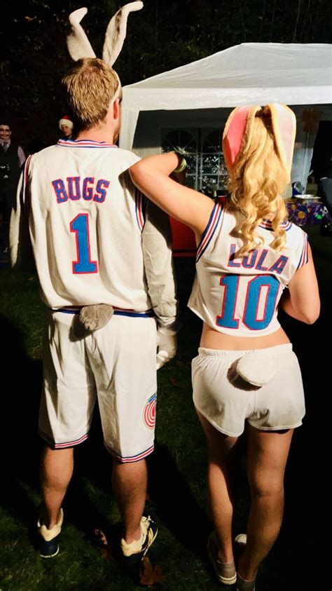 Space Jam Bugs And Lola Halloween Couples Costume Cute Couple Halloween Costumes Bunny