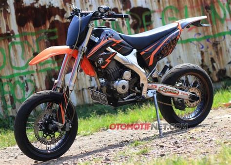 Stiker klx 150 g, gambar stiker klx, gambar stiker klx rockstar, stiker klx hijau stabilo, stiker klx hijau keren, stiker klx hitam putih, stiker klx hijau hitam pasang stiker decal kawasaki klx 150 bf.modif simple semoga bermanfaat jangan lu[a dukung chanel ini dengan cara pencet tombol. Gambar Motor Klx Warna Merah : 8 Komponen Yang Bisa ...