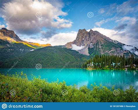 Emerald Lake In Yoho Np British Columbia Canada Stock Photo Image