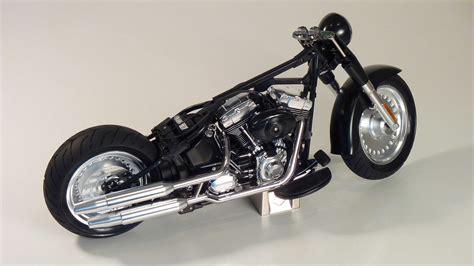 Harley Davidson Flstfb Fat Boy Lo Bike Plastic Model Motorcycle Kit