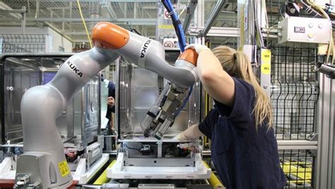 Un Nombre Record De Robots Installés En France Ladepechefr