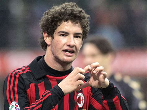 Milan are currently in the market for another striker as they look to add some additional firepower to a asked if he would be fine with playing second fiddle to ibrahimovic, pato added: the best football wallpaper: Alexandre Pato Brazilian ...
