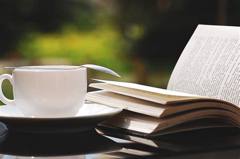 E-Book Web - eBooks, Education and Reading