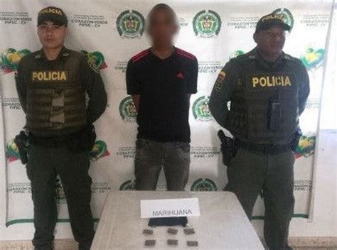 Artículos, fotos, videos, análisis y opinión sobre hector abad gomez. Capturado en Turbo con marihuana en su poder